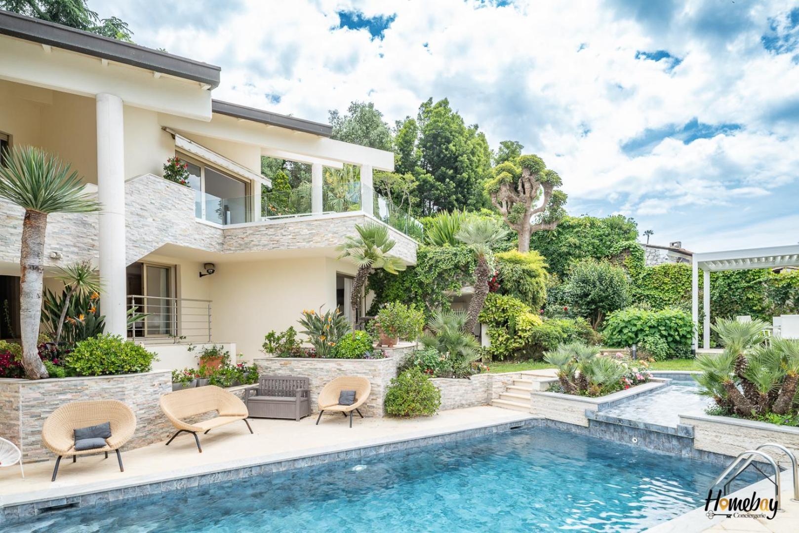 Prestige Hammam & Piscine Pousada Cannes